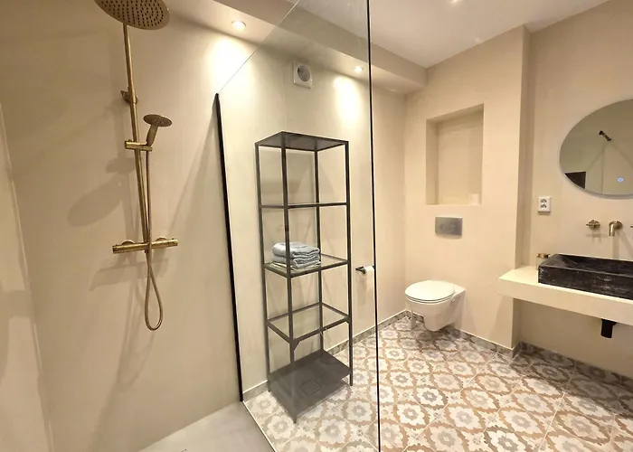 Bij De Salamandras بيت ضيافة